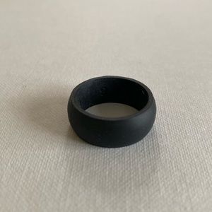 New Qalo Men’s Classic Q2X ring 8